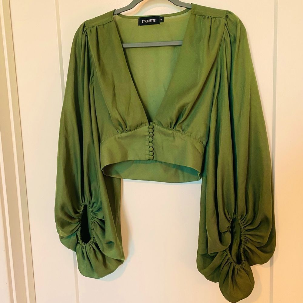 Etiquette Boutique Spring Blouse size small